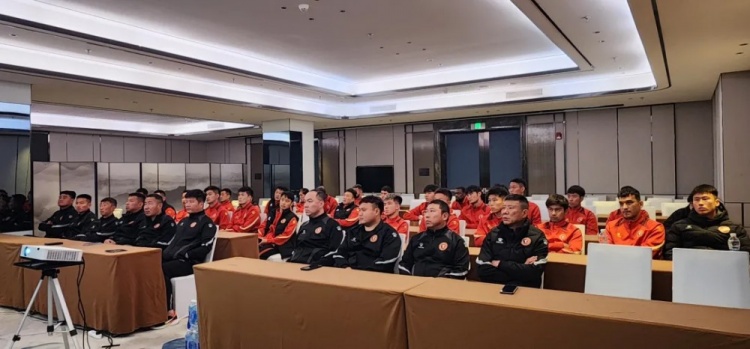  遼寧省體育局召開(kāi)賽風(fēng)賽紀會(huì )議，遼寧鐵人全隊通過(guò)視頻全程參會(huì )